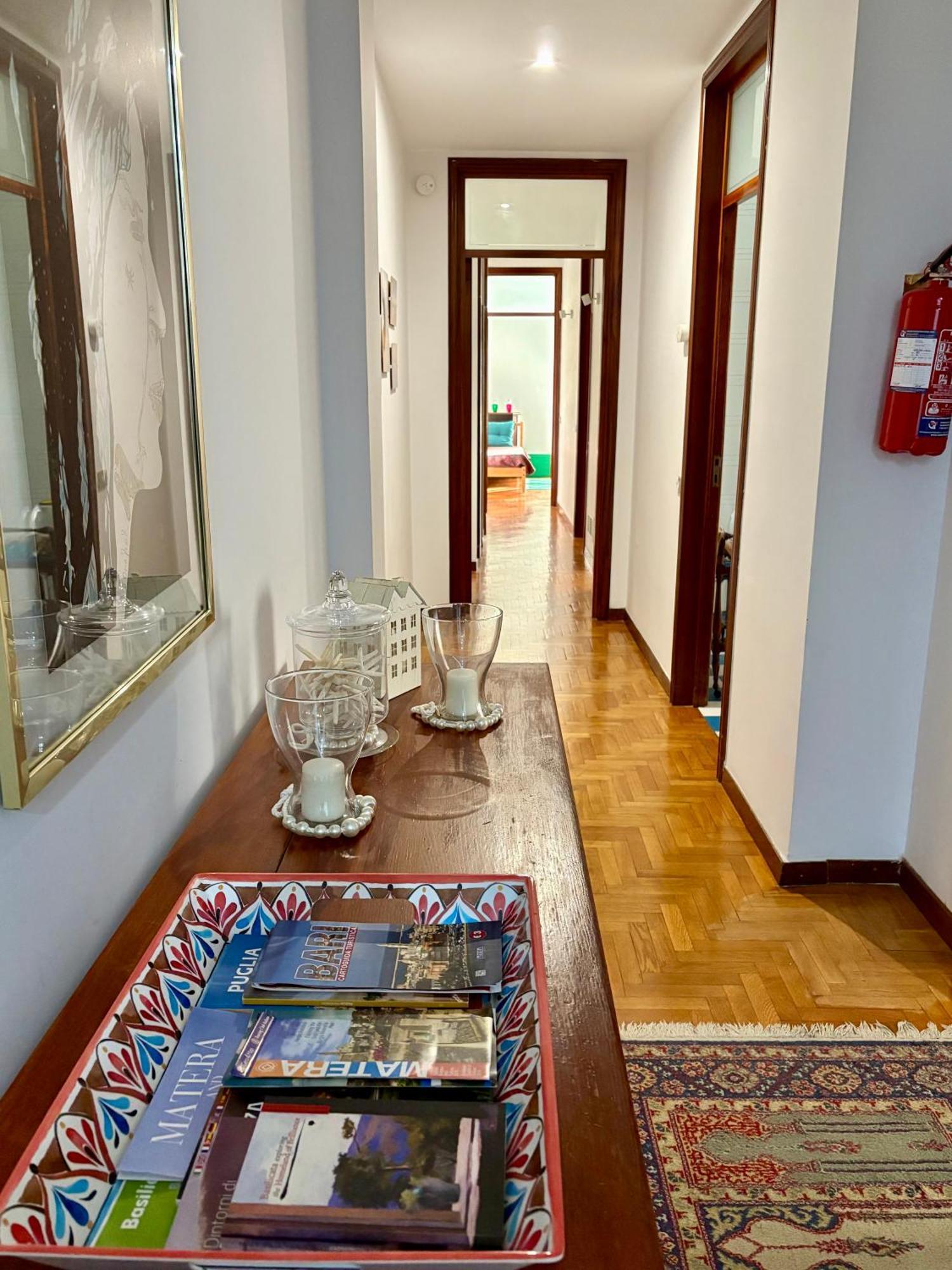 May Flower Central Apartament Bari Ngoại thất bức ảnh